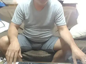 Stripchat Live Sex Cam of LiONTURK