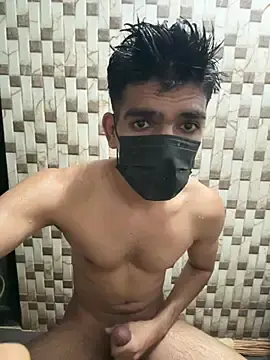 Stripchat Sex Cam of Naughtytomboy78