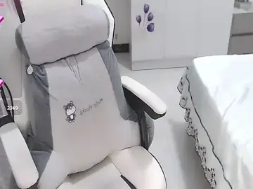 Stripchat Free Live Porn of -orange_