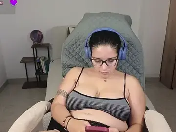 Stripchat Best live sex cam show of blue__moon_