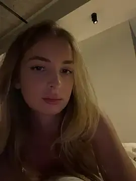 Stripchat Adult Webcam of EvieEvans