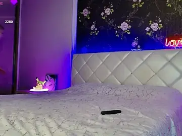 Stripchat Best live sex cam show of NaomiHita