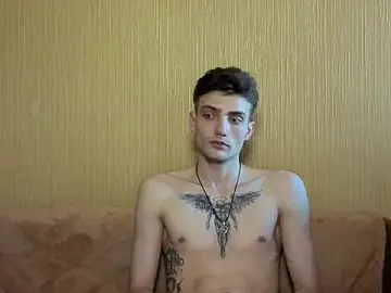 Stripchat Free Live Porn of EmiliaCouple