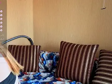 Stripchat Adult Video Chat of EmiliaCouple