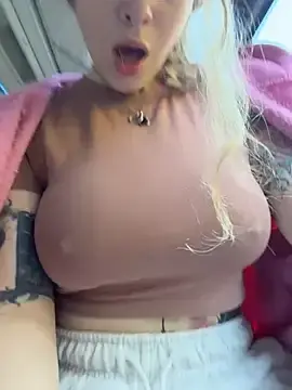 Stripchat Watch Live Sex Cams of _NotYourSlut_