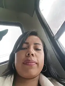 Stripchat Free Live Porn of _andrea30