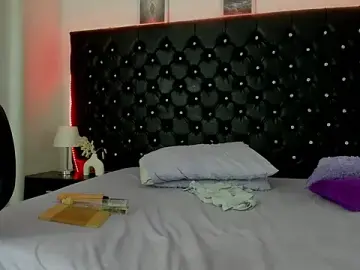 Stripchat Free Live Porn of BellaRoge