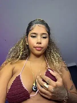 Stripchat Nude Webcam of stormyy_