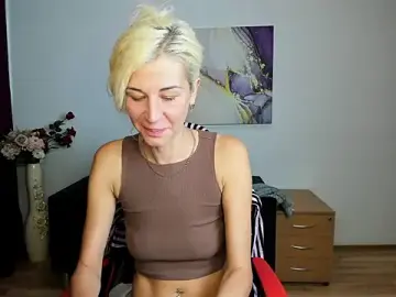 Stripchat Live Sex of Emilia_Wils