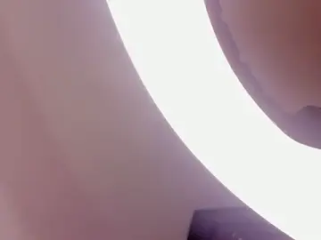 Stripchat Watch Live Sex Cams of Hannahx__