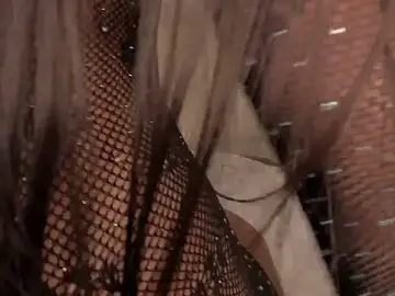 Stripchat Live Sex of Hannahx__