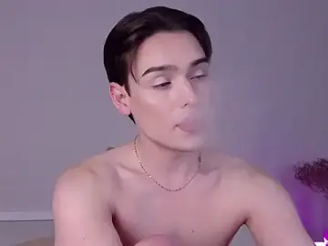 Stripchat Adult Webcam of RobbyCharming