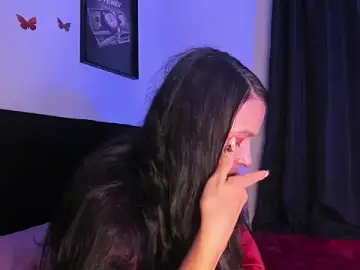 Stripchat Free Live Porn of _shantal_smith