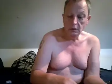 Stripchat Best Webcam of chubbybear2cum