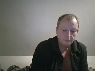 Stripchat Private Sex Chat of chubbybear2cum