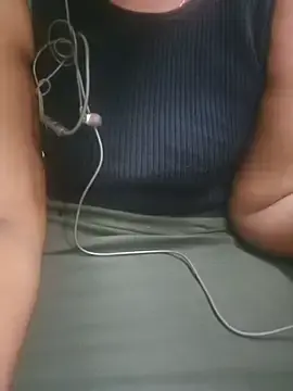 Stripchat Sex Chat of tamil-Diya90