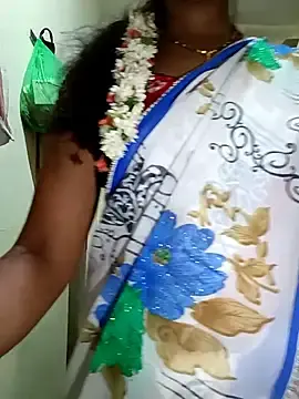 Stripchat Adult Webcams of Kavya5500