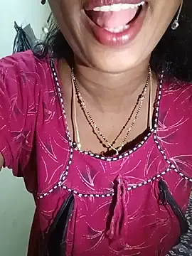 Stripchat Adult Webcam of Kavya5500