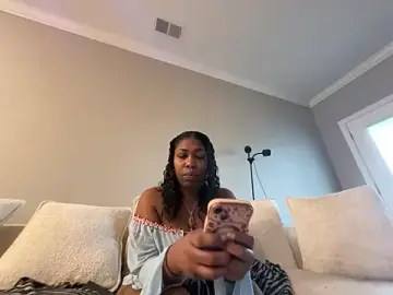 Stripchat Sex Cam of angelthegodis