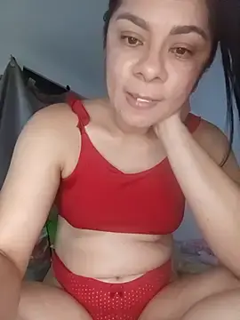 Stripchat Free Live Porn of luna_pinky