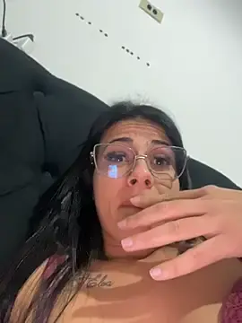 Stripchat Free Porn Cam of Agatha_lindinha