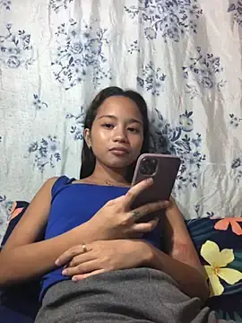 Stripchat Live Sex Cam of Asianpinay_Skinny1818