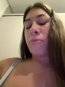 Stripchat Watch Live Sex Cams of Enyeld_ruru