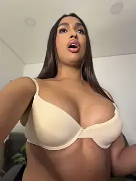 Stripchat Live Porn of carminaurmommy