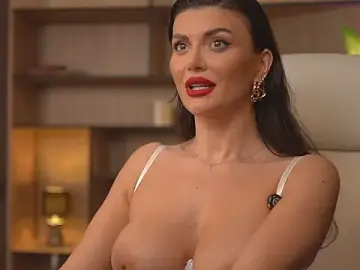 Stripchat Adult Video Chat of myakalifa
