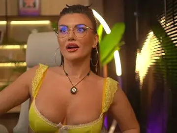 Stripchat Best live sex cam show of myakalifa