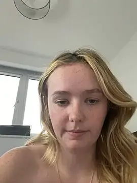 Stripchat Live Sex Cam of Sophiesinxx