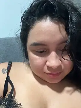 Stripchat Adult Webcams of Pretty_Isadora