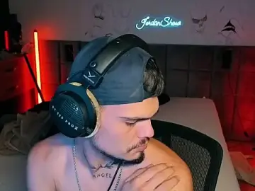 Stripchat Watch Live Sex Cams of JordanShow