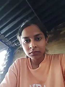Stripchat Live Sex Cam of Queen_Simran