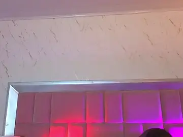 Stripchat Live Sex Cam of RobinBennett