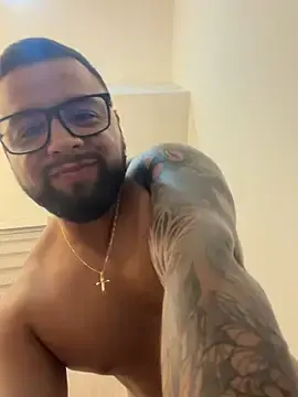 Stripchat Adult Webcam of SalvatoreAbu