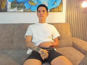 Stripchat Live Sex of Steven_21Cm