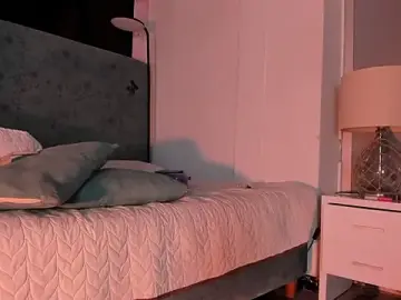 Stripchat Live Sex of JESSI_NAOMI