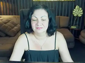 Stripchat Best live sex cam show of IrissMoon