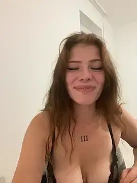 Stripchat Best live sex cam show of SunnyBunny19