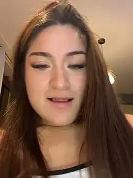 Stripchat Sex Cam of LuceroRm