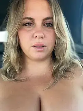 Stripchat Nude Webcam of Samantha_official