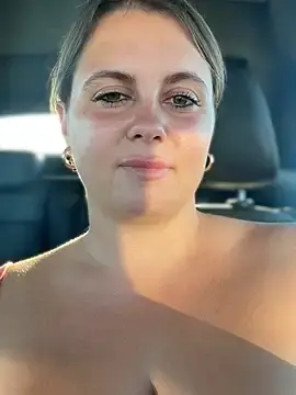 Stripchat Live Porn of Samantha_official