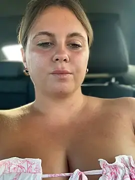 Stripchat Watch Live Sex Cams of Samantha_official