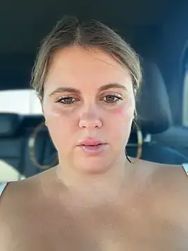 Stripchat Watch Live Sex Cams of Samantha_official