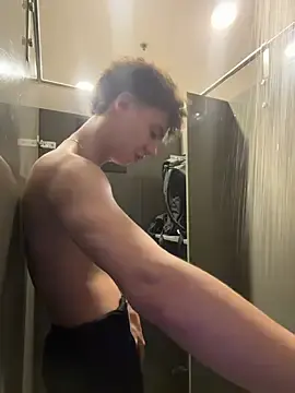 Stripchat Free Porn Cam of yoursexyjose