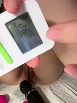 Stripchat Live Sex Cam of BabyChloe222