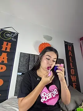 Stripchat Live Sex Cam of Natasharuso