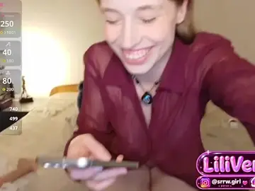 Stripchat Free Porn Cam of LiliVenom
