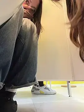 Stripchat Free Porn Cam of EliteBitch